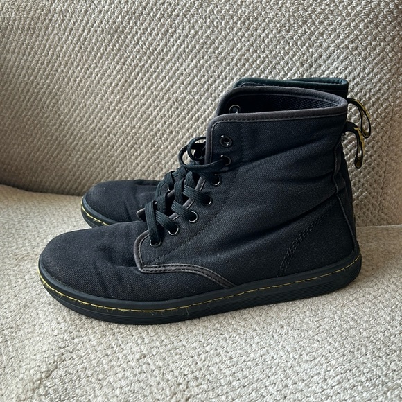 Dr. Martens Shoes - Dr. Martens Sneakers